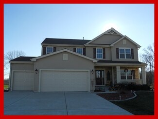 705 Meadowview Ln, Johnson Creek, WI 53038