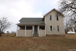 7551 Center Rd, Millington, MI 48746