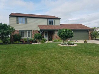 14718 Ridgecrest Dr, Leo, IN 46765