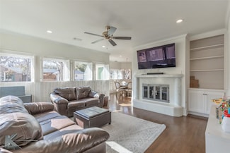 3541 Edgewood Dr, Abilene, TX 79605