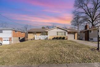 714 Carlsbad Rd, Cincinnati, OH 45240