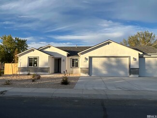 830 Divot Dr, Fernley, NV 89408