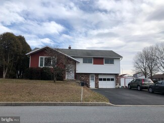 603 S 7th St, Hamburg, PA 19526