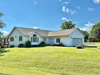 115 Burr Oak Rd, Redwood Falls, MN 56283
