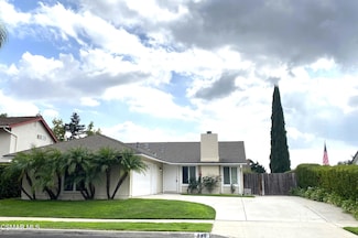 898 Silver Cloud St, Thousand Oaks, CA 91360