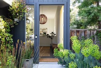 840 Sutter Ave, Palo Alto, CA 94303