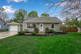 4357 Barton Rd, Clarence, NY 14031