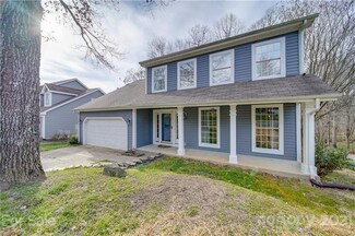 3231 Harris Mill Ln, Charlotte, NC 28262