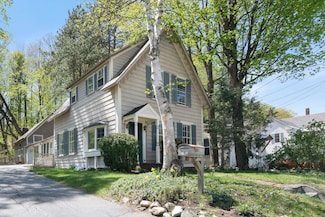 108 Chestnut St, Brattleboro, VT 05301