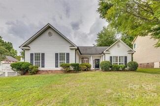 2426 Katherine Kiker Rd, Charlotte, NC 28213