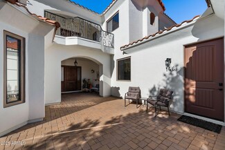 146 E Claremont St, Phoenix, AZ 85012