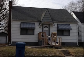 436 Jerome Ln, East Saint Louis, IL 62206