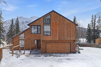 10220 Silvertip Cir, Eagle River, AK 99577