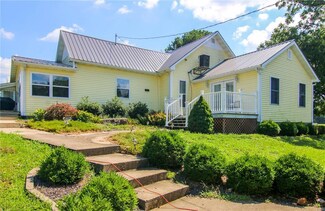 23752 Doubletree Ln, Truxton, MO 63381