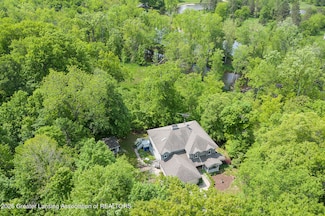 11781 W Herbison Rd, Eagle, MI 48822