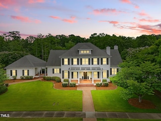 1093 N Lakeside Dr, Smithfield, NC 27577