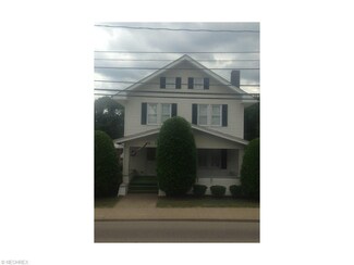 738 E Main St, Barnesville, OH 43713