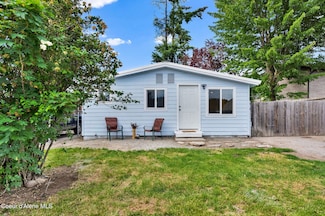 4737 W Reeves St, Coeur D Alene, ID 83814