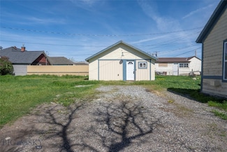 106 N K St, Livingston, MT 59047