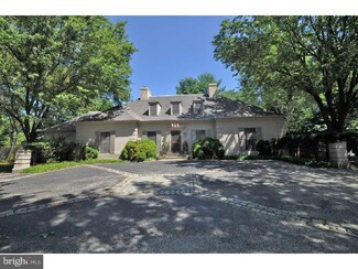 7 Owls Nest Rd, Wilmington, DE 19807