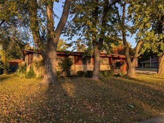 201 S Tennessee Ave, Chanute, KS 66720