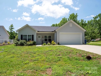 111 Rogers St, Pageland, SC 29728
