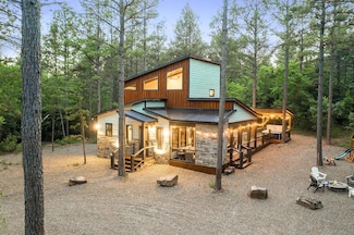 95 Birch View Ln, Broken Bow, OK 74728