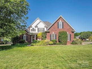 725 Old State St SW, Concord, NC 28027