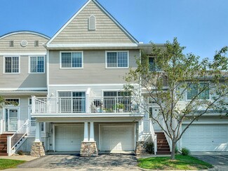 7601 Garfield Ave Unit 4, Richfield, MN 55423