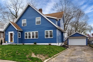 810 Belmonte Park N, Dayton, OH 45405