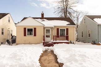 1830 Nevada Ave E, Saint Paul, MN 55119