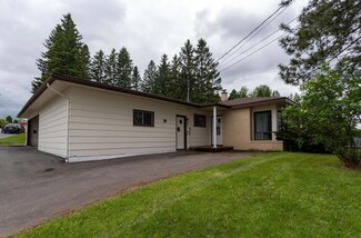 67 Main St, Madawaska, ME 04756