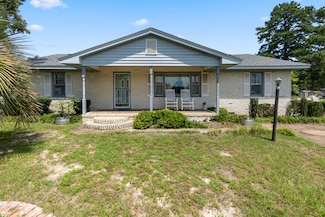 640 Stanley Cir, Darlington, SC 29532