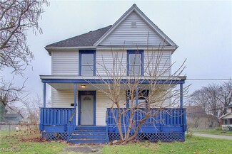 202 Young Ave NE, Canton, OH 44704