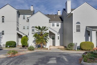 135 Reflection Ln, Hampton, VA 23666