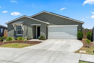 5800 Bogart Dr, Bakersfield, CA 93313