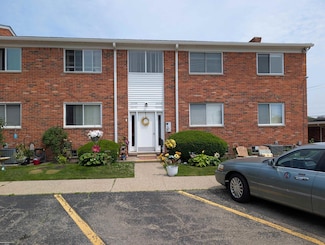 29356 Hoover Rd Unit 209, Warren, MI 48093
