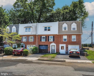 415 Arlington Ave, Upper Darby, PA 19082