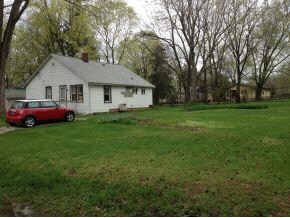 2416 S Bryan St, Bloomington, IN 47403