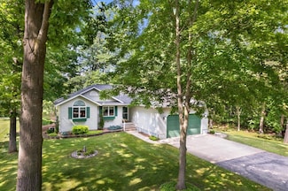 9650 Killdeer Ct, Stanwood, MI 49346