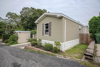 1795 Osborn Ave Unit 54, Riverhead, NY 11901