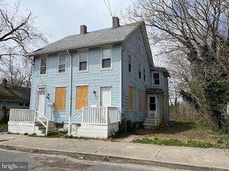 65 67 Olive St, Salem, NJ 08079