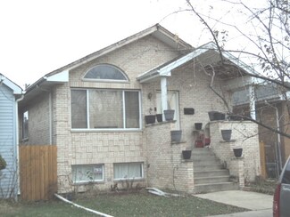 6073 S 74th Ct, Summit Argo, IL 60501