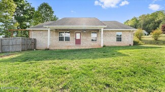 2117 James McMillian Dr, Maryville, TN 37803