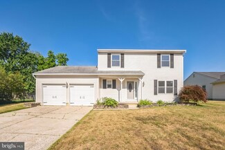 3 Lancaster Dr, Marlton, NJ 08053
