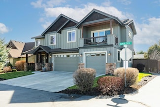 61148 Hilmer Creek Dr, Bend, OR 97702