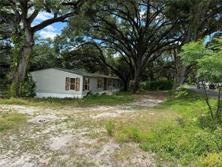 7009 20th St, Zephyrhills, FL 33540
