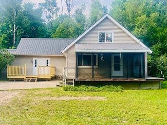 18298 S M 129, Sault Sainte Marie, MI 49783