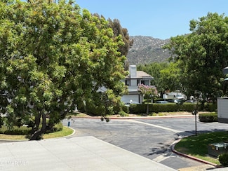 6459 Stoney View Ln Unit 1, Simi Valley, CA 93063
