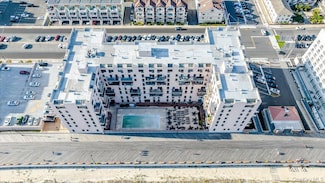 100 W Broadway Unit 6W, Long Beach, NY 11561